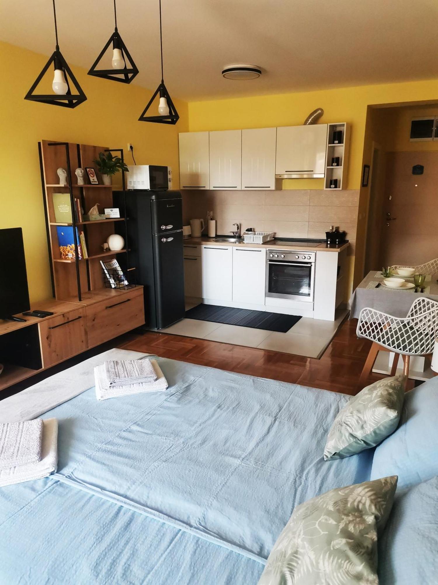 Green Apple Apartment Szabadka Kültér fotó